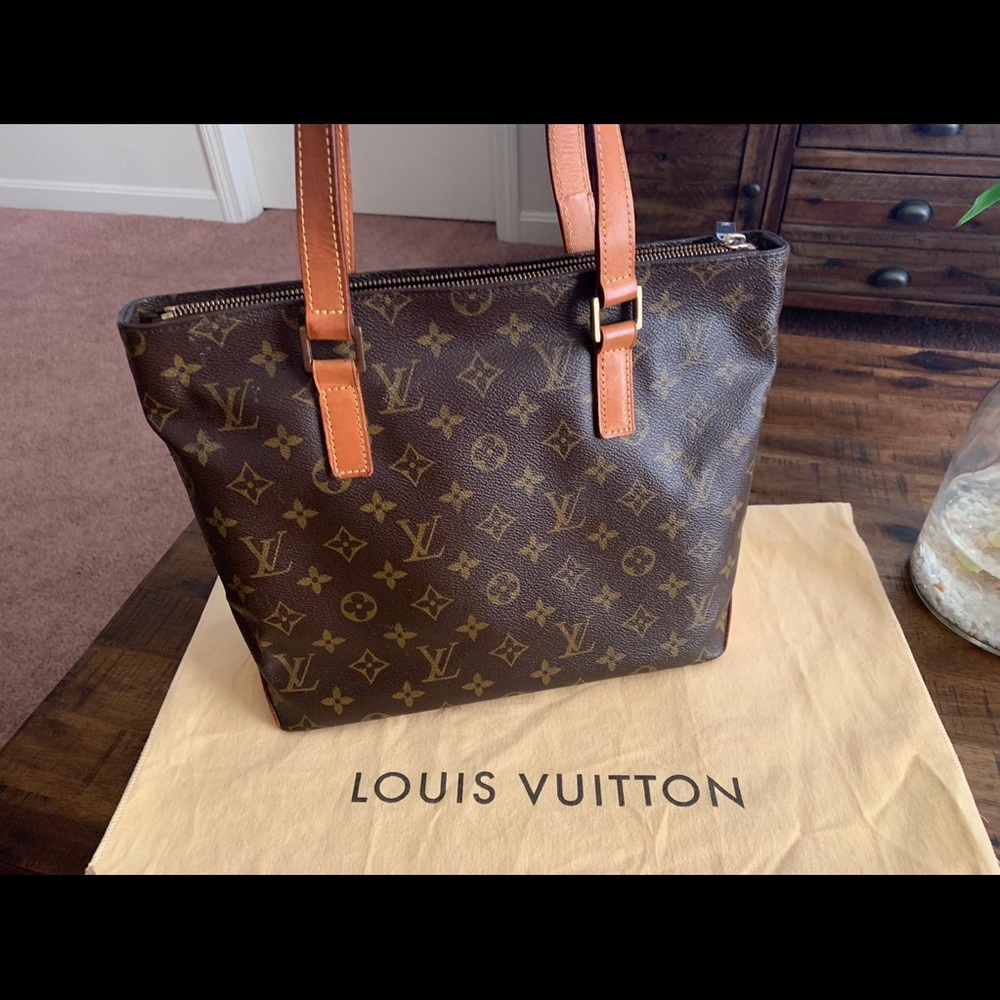 Louis Vuitton Pm sz bag, original